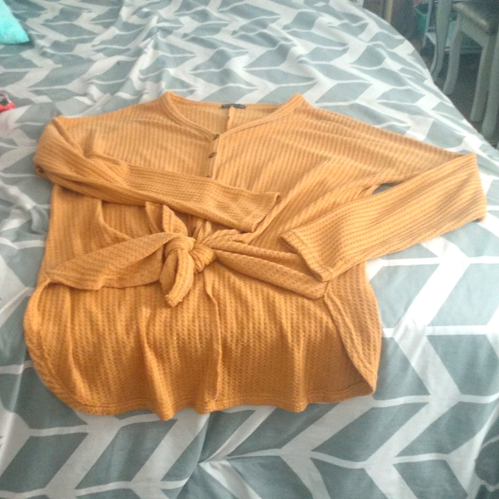 Long sleeve dress up shirt